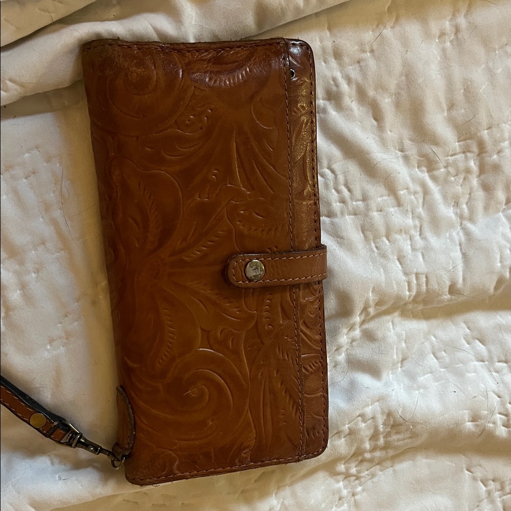 Embossed Tan Leather Wallet